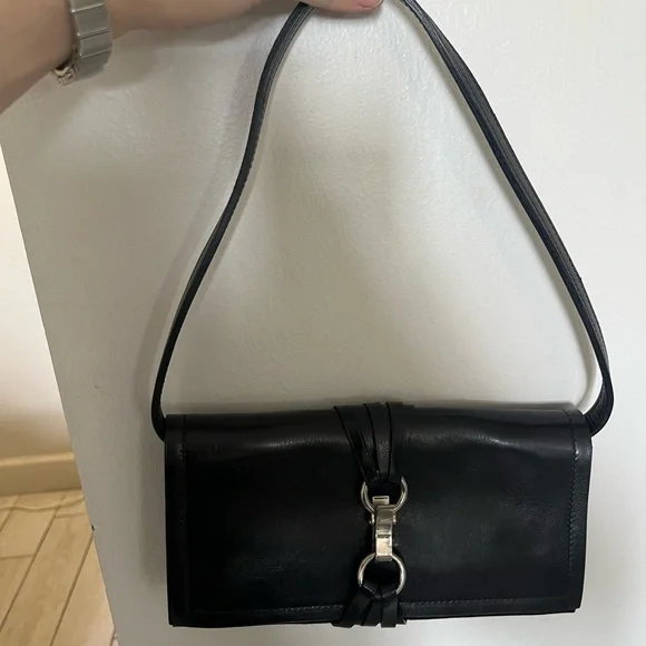 MARRIE SAINT PIERRE black leather purse - Picture 4 of 10